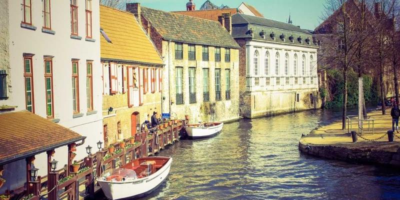 MYLZH前景解析：从前端开发到个人博客的技术演进与价值探索