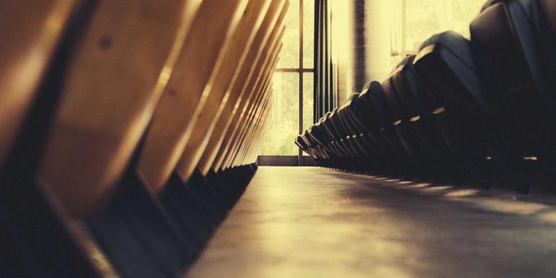 如何利用MYLZH构建高并发电商系统后端：前端开发者必读的技术架构指南